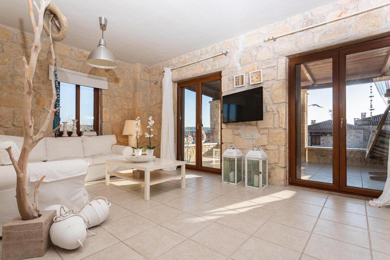 Pure White Suite Elani Сиври Экстерьер фото